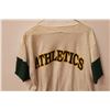Image 6 : *Vintage Men's Oakland Athletics Shirt - Size Large