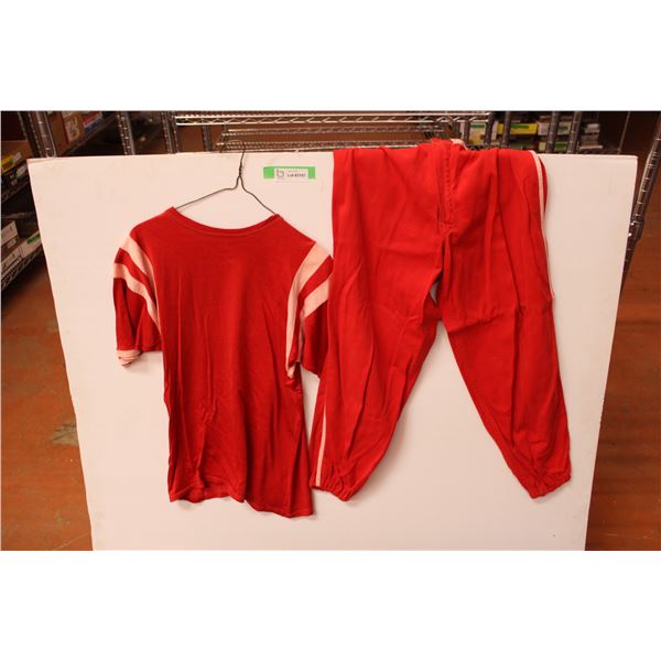 *Men's Vintage Red Sport Set - Size Small