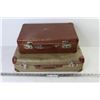 Image 1 : (2) Vintage Small Suitcases (both have damage) - (one has key)