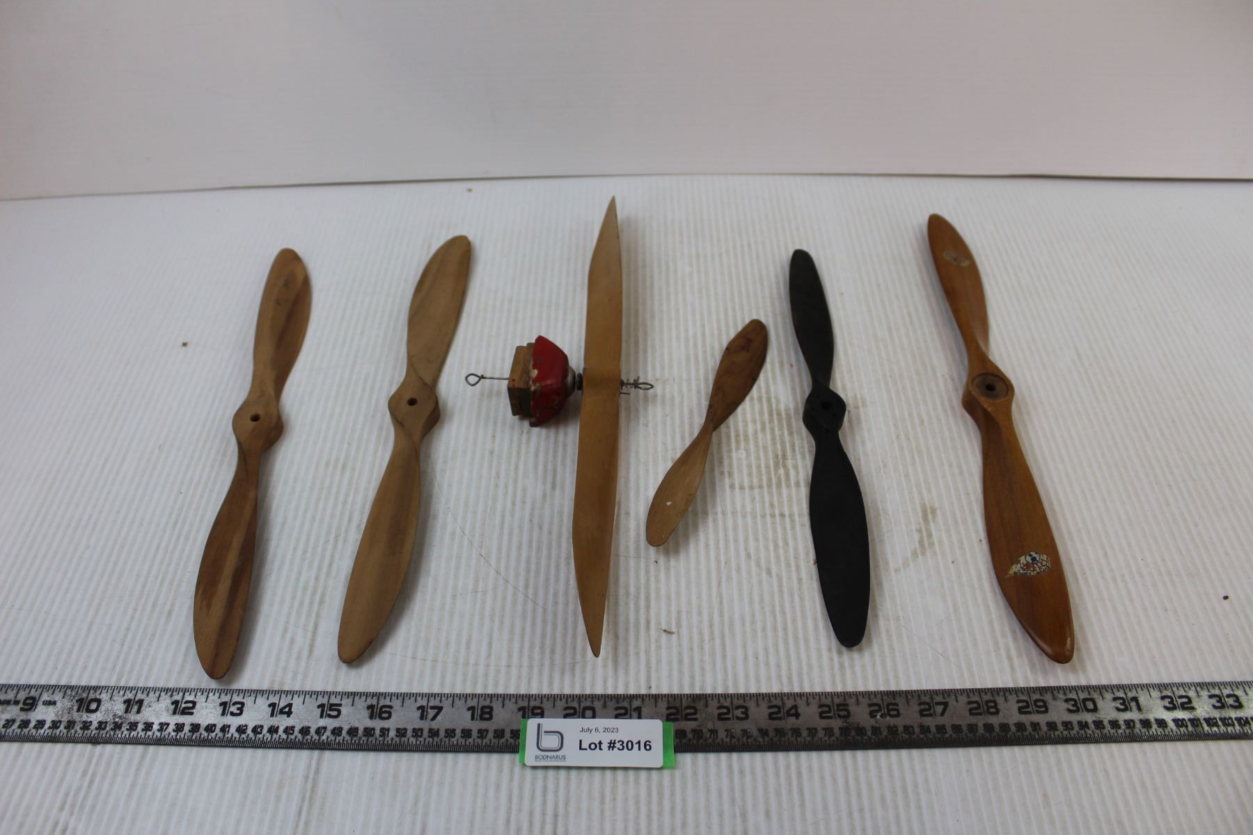Model Plane Propeller (6) Wooden Model Plane Propellers - Bodnarus Auctioneering