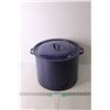 Image 1 : Large Crock Pot