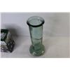 Image 3 : Green Glass Vase - Paw Print Lights (NIB)