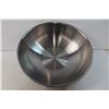 Image 2 : 19" Diameter Stainless Steel Mixing Bowl