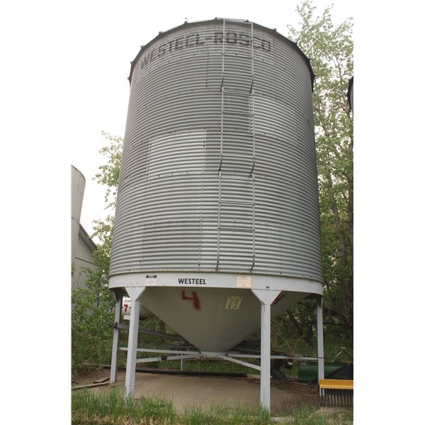 Westeel  6-Ring Hopper Btm Bin c/w ladder & opener, No skids, Located 58565 Hwy 827, 1.7 Km North of