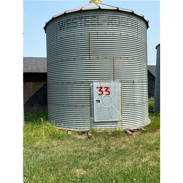 5-Ring Bin c/w wood floor & ladder. Adolph's-Located 58201-RR214. Remove within 60 Days