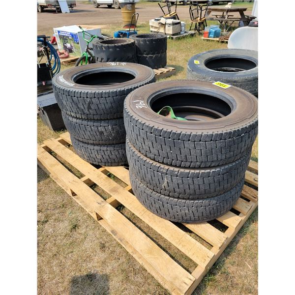 so much each x 6, 225/70 R 19.5 tires