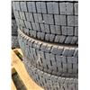 Image 4 : so much each x 6, 225/70 R 19.5 tires