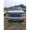 Image 2 : 1997 White Ford F350, single cab, 2x4, Diesel, 5 spd, 268,000 Km,12' Deck, Good glass, AC c/w 3 tool