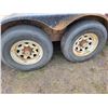 Image 13 : 2004 RT Trailer 5th wheel, 20' deck & 2' Dovetails, ramps, 2- Approx. 7,000 lb axles c/w wood tool b