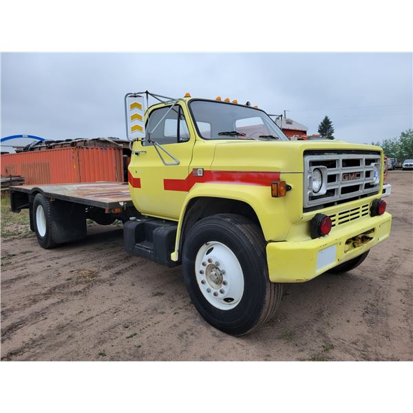 1980 GMC 7000 Single Axle Truck, Yellow, Detroit 453, diesel c/w Aliston 4 spd, On Air, 83,938 Orig.