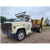 Image 1 : 1977 White GMC 6000, V8 gas c/w 4 spd Auto, Showing 54,000 Km, 7.50x20 Rear tires, 17,400 GVW, 6' To
