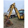 Image 4 : JD 710D Backhoe Turbo, 92" Bucket, 28" digging bucket, Frt 12.5x18's (V.G.), Rear 20.5 R25, Showing