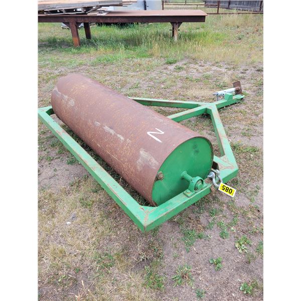 72"x24" Well made land roller.