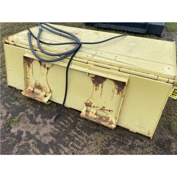 72" hyd. Pickup broom, tested and in working order