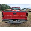 Image 6 : 2005 Chev. 2500 Red, Reg cab, Auto, 4x4, 302,920 Km, Air, Good rubber, rear hitch, Spare. SN.1GCHC24