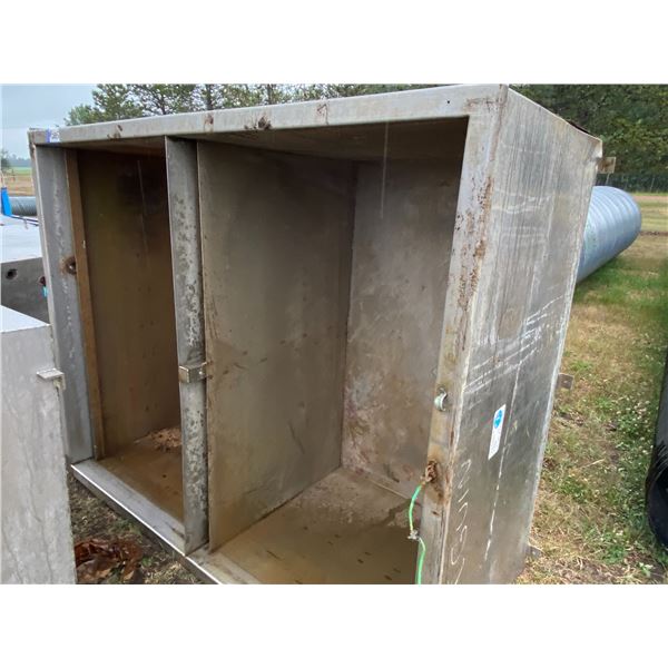 Stainless rectangular tank, 64" x 80"