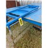 Image 2 : 5' x 8' Steel table (blue)