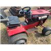 Image 3 : Toro- Wheeled horse, 520-H c/w 2- Mower decks, blade, snowblower, rototiller, grass catcher & parts