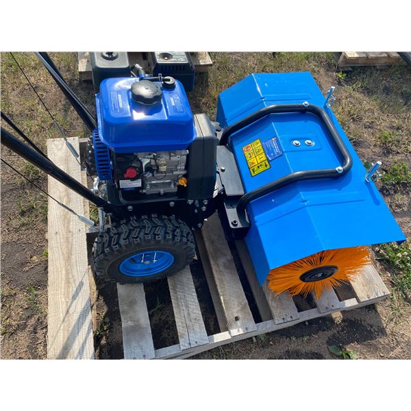 Power Fist sweeper, 7.5 Hp, 31", Works Good