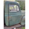 Image 24 : 1950s Old International truck, Model SD-220 c/w motor and tran, SN.14768C, not running. Remove withi