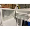 Image 2 : FRIGIDAIRE FFTR1814TW6 WHITE TOP FREEZER REFRIGERATOR