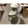 Image 2 : GREY FABRIC MODERN STYLE TUB CHAIR