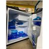 Image 2 : KOOLATRON BLACK / STAINLESS STEEL MINI BAR REFRIGERATOR & CONTENTS