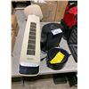 Image 1 : LOT OF 3 OFFICE HEATERS