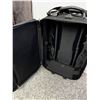 Image 2 : Luggage Lot