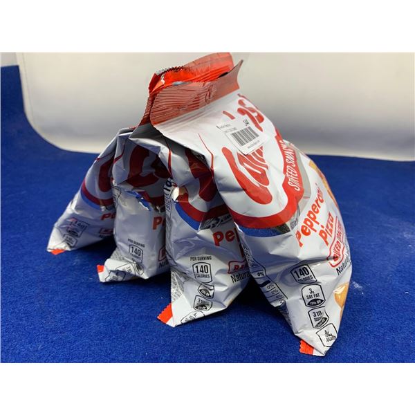 Combos Pepperoni Pizza Baked Cracker Stuffed Snacks (4 x 178.6g)