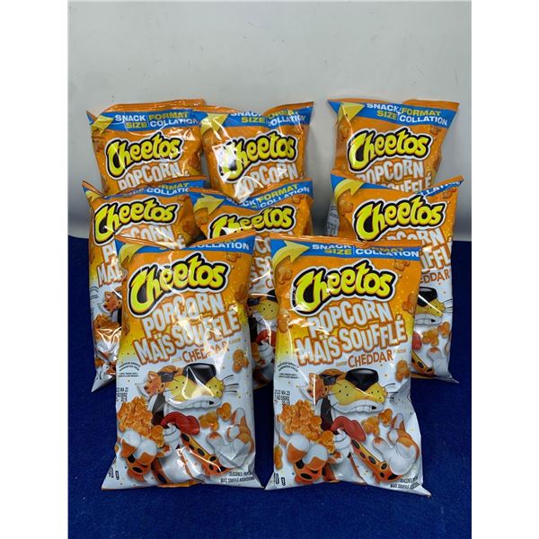 Cheetos Popcorn Cheddar Snacks (8 x 40g)