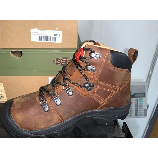 Keen Pyrenees Women's Hiking Boots Size 10 Syrup