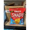 Image 1 : Cheez It Snap'd Cheddar Sour Cream & Onion Baked Snack Crackers 6 x 62g