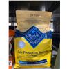 Image 1 : Blue Buffalo Life Protection Adult Dog Kibble 3x5LbBags