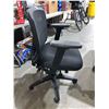 Image 2 : Black Adjustable, Upholstered Office Chair on Castors