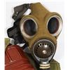 Image 2 : #126 WW2 CANADIAN GAS MASK 1942 W/ BAG