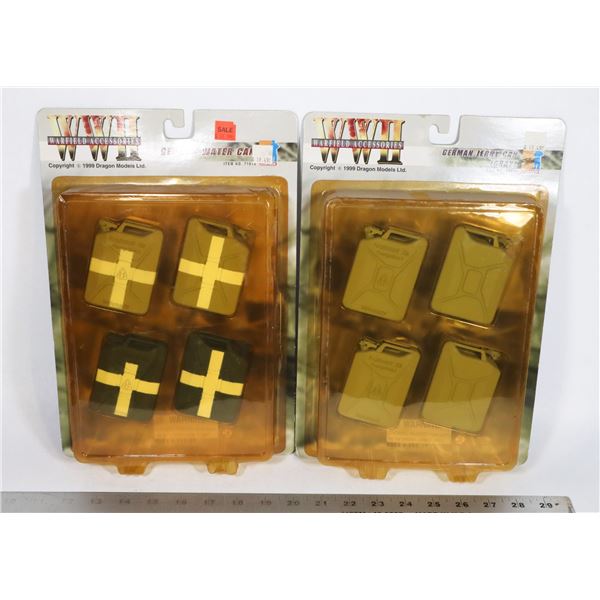 #504 SET OF 2 WWII WARFIELD ACCESSORIES GERMAN