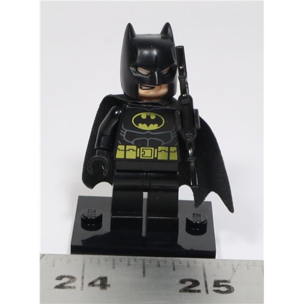 #519 LEGO MINIFIGURE LEGO MINI-FIGURE BATMAN DC