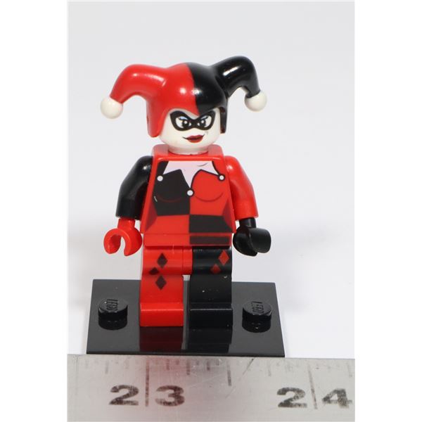 #523 LEGO MINIFIGURE LEGO MINI-FIGURE BATMAN