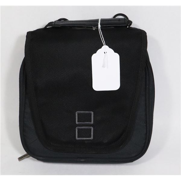 #658 NINTENDO DS CARRY CASE