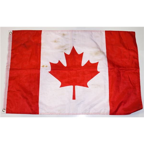 #894 CANADIAN FLAG 23.5 X 36 INCHES CANADA