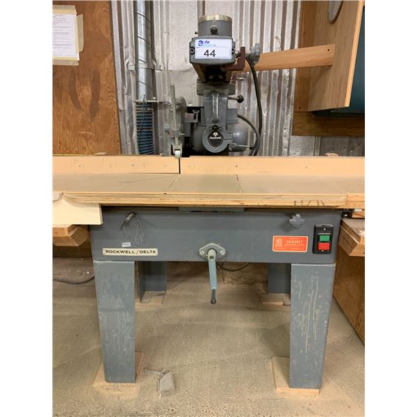 ROCKWELL/DELTA INDUSTRIAL RADIAL ARM SAW