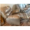 Image 4 : Lazy Boy Beige/Taupe Leather Reclining Chair