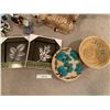 Image 2 : Leaf Wall Art Deer Ceramic Figurine, Silk Flowers & Plants  Christmas Ornaments, Bags, Woven Basket,