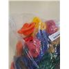 Image 2 : BAG OF ROCK CLIMBING WALL HANDLES