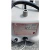 Image 3 : PELONIS FLOOR FAN AND JIFFY GARMENT STEAMER