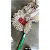 Image 3 : BISSELL SPOT BOT MACHINE WORKING WITH SQUEEGIE AND MOP