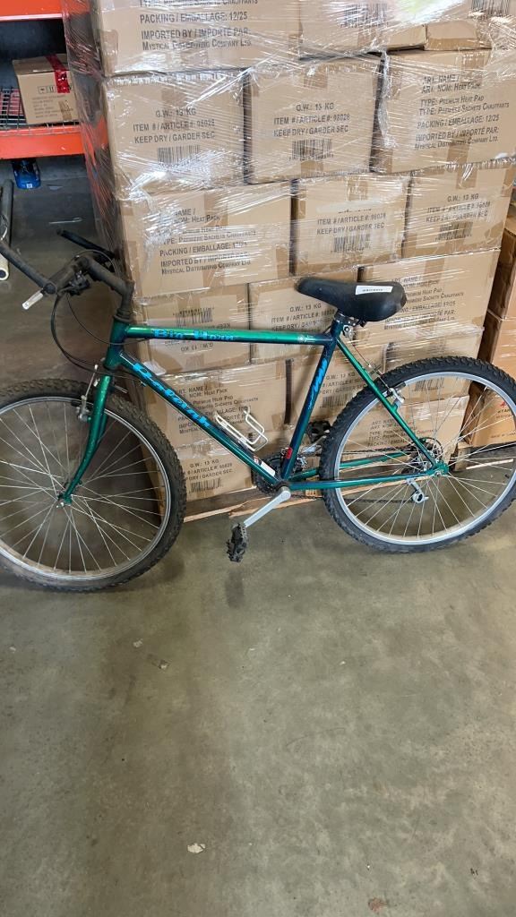 Green Raleigh Bike GREEN RALEIGH BIKE