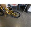 Image 2 : GOLD AVIGO BIKE