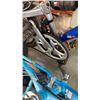 Image 2 : BLUE INFINITY BIKE